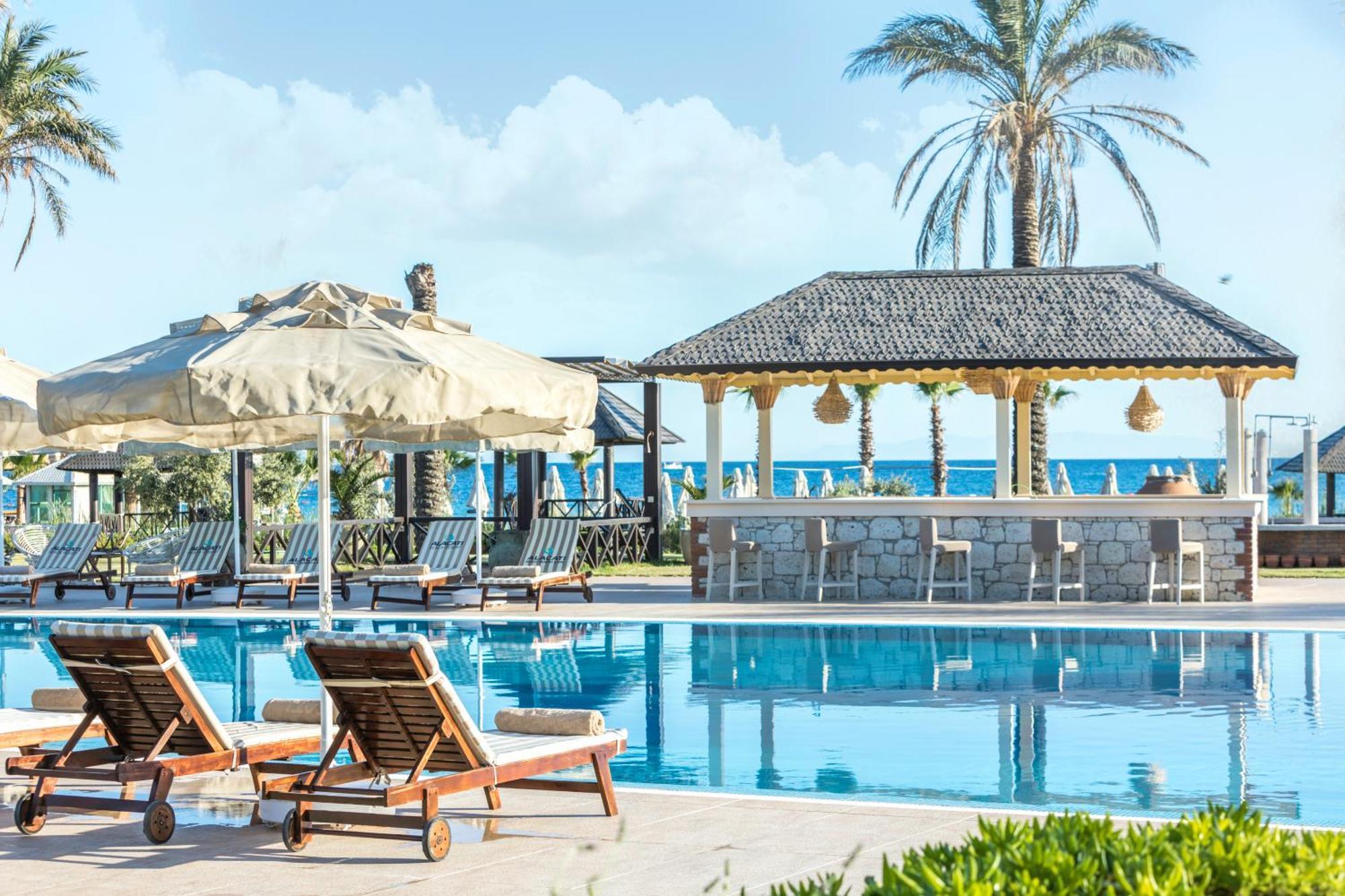 Alacati Beach Resort Bagian luar foto