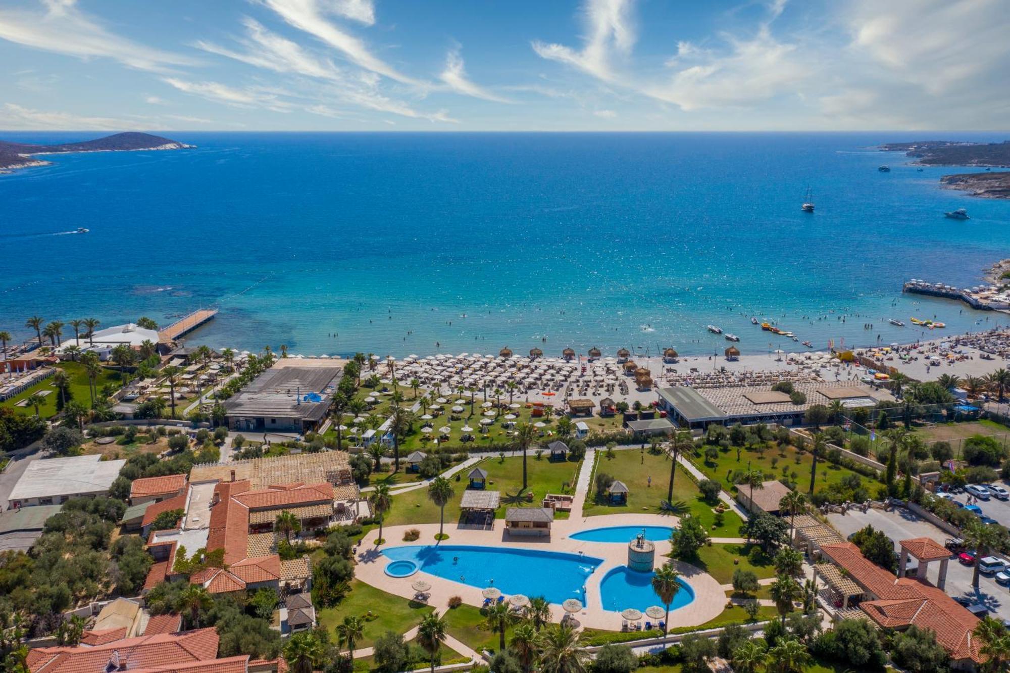 Alacati Beach Resort Bagian luar foto