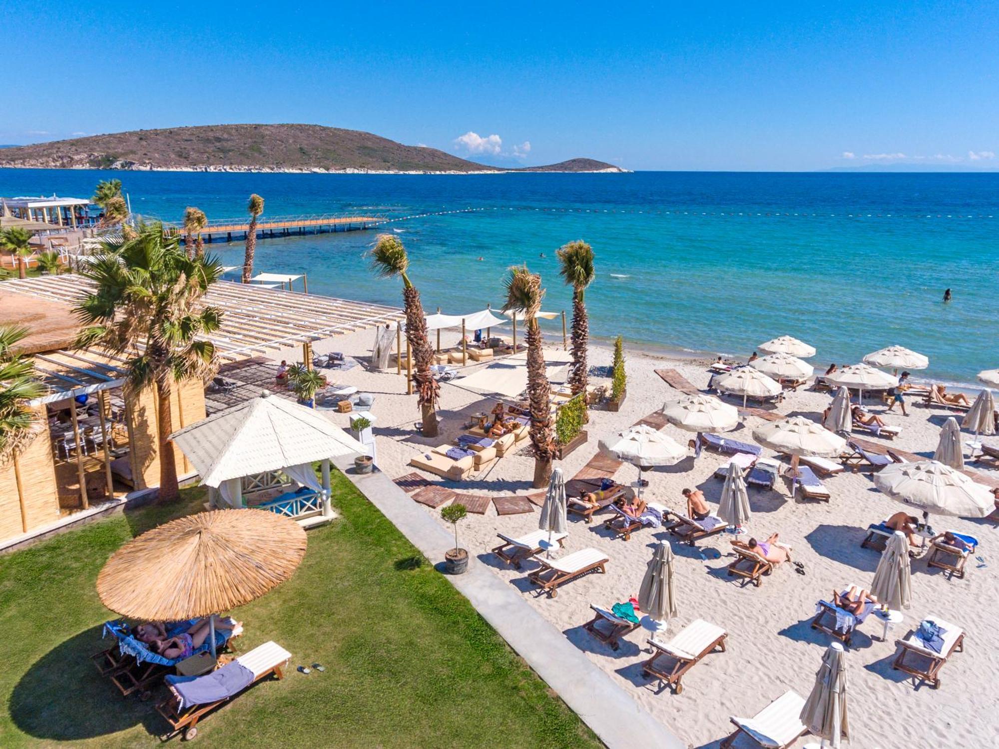 Alacati Beach Resort Bagian luar foto