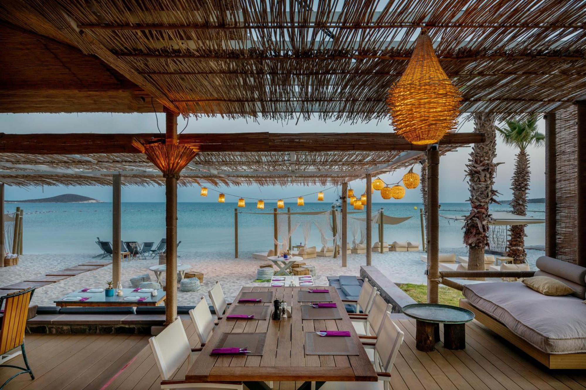 Alacati Beach Resort Bagian luar foto